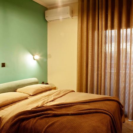 Designer Apartments Close To The Center + Free Parking Saloniki Zewnętrze zdjęcie